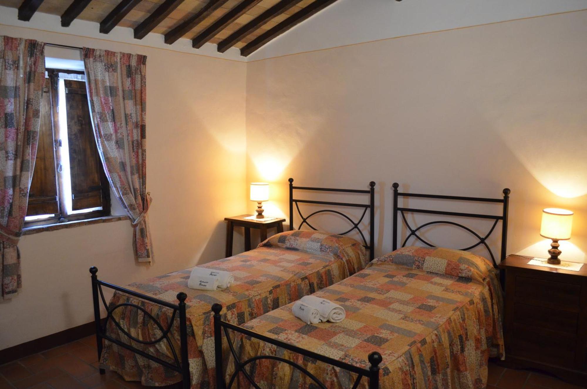 Agriturismo Poderino San Quirico dʼOrcia Kültér fotó